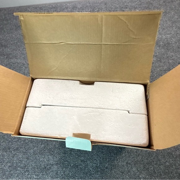 Partylite Black Cat Halloween Tealight Votive Candle Holder Arched Back P9415 - Picture 14 of 16